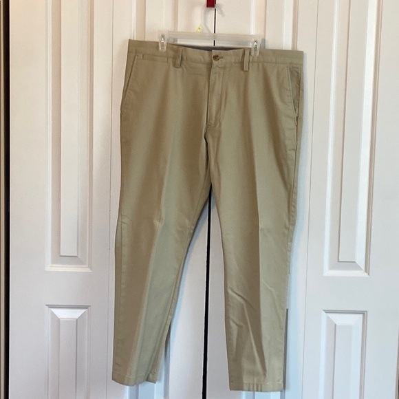 Club Room Men's Khaki Chinos - Picture 1 of 4